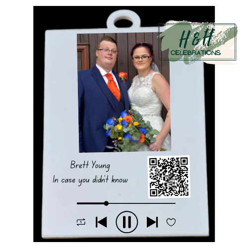 Personalised QR Code Music Keyring